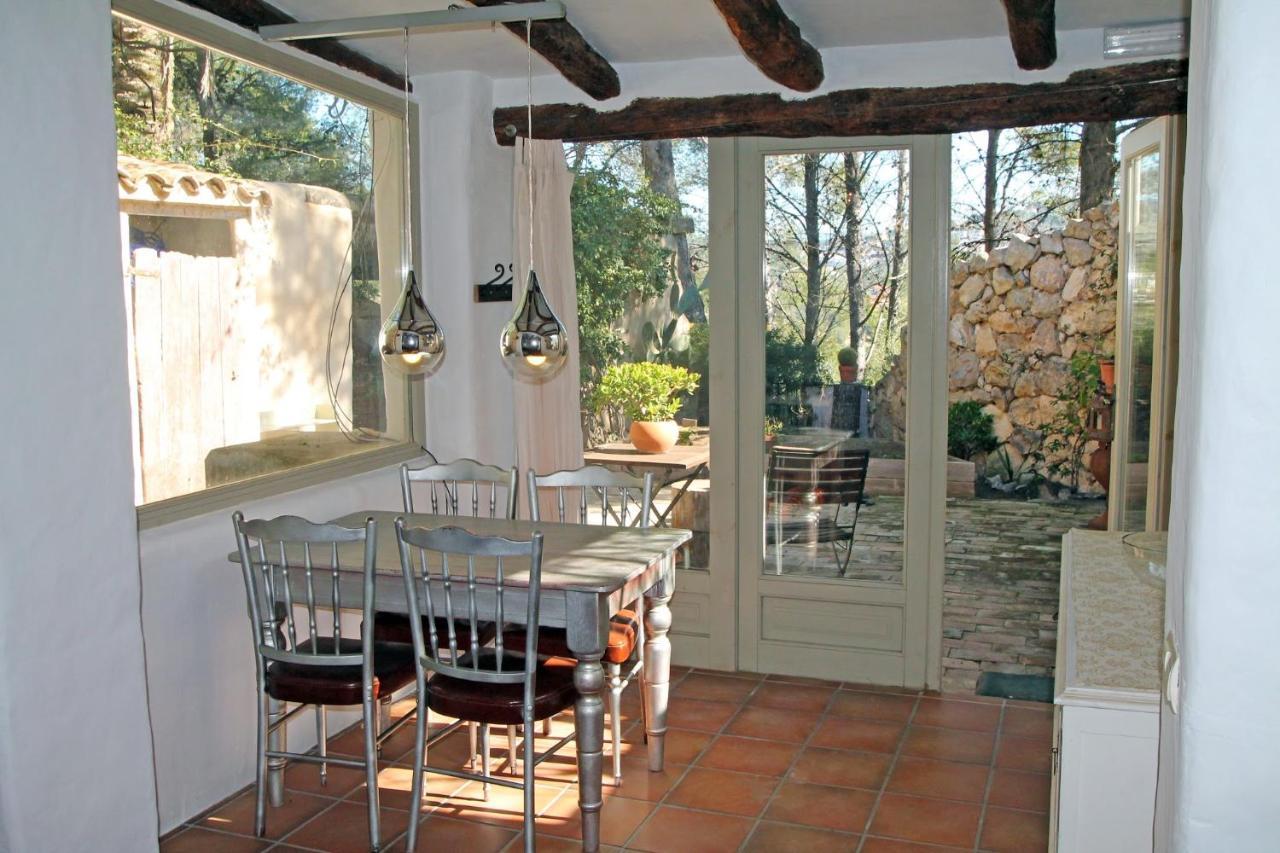 Sitges Hill Retreats-Masia Nur 22 Bedrooms Divided Over 9 Houses For Max 44 Guests Canyelles  Exterior photo